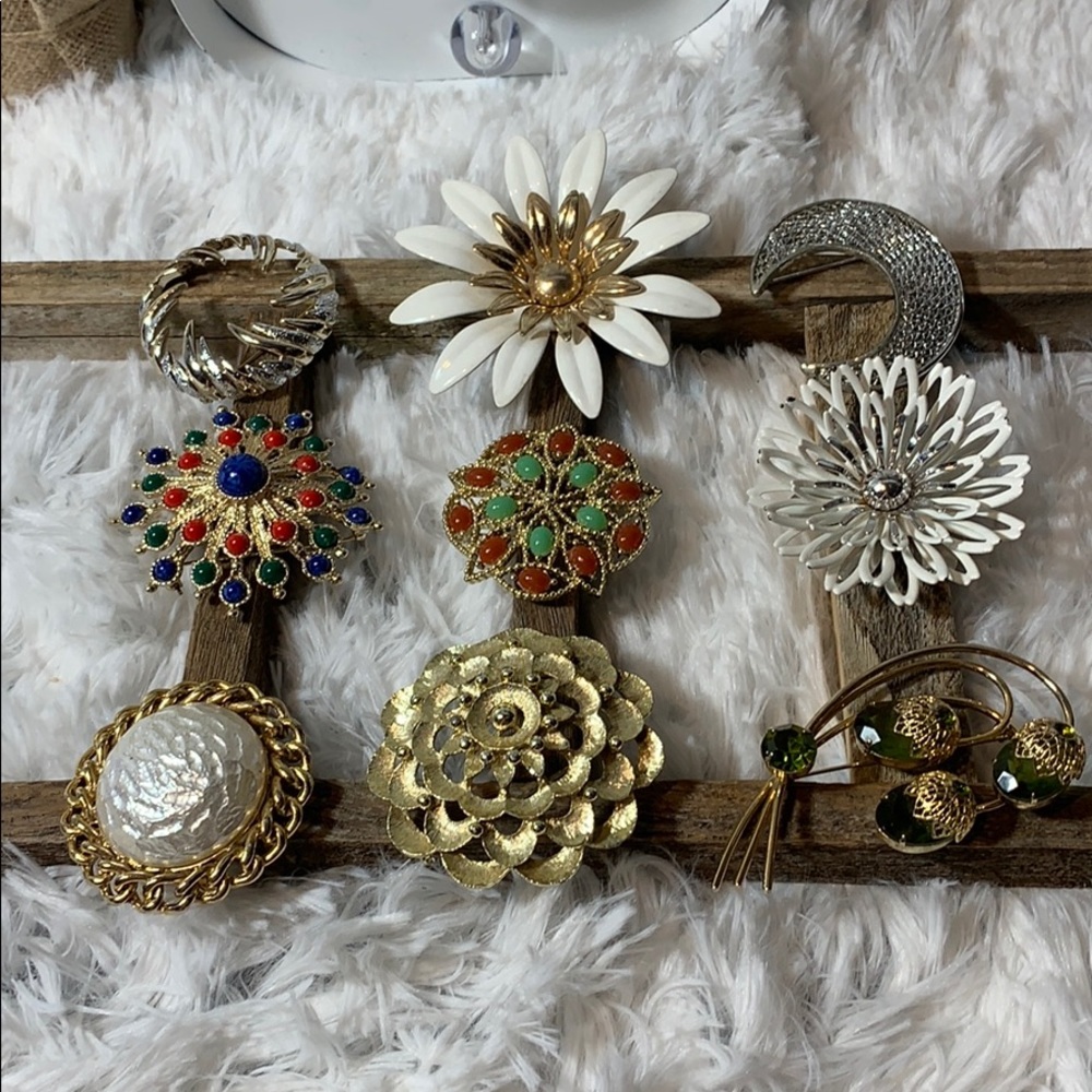 Sarah Coventry brooches pins lot of 9 gold silver - Picture 2 of 8